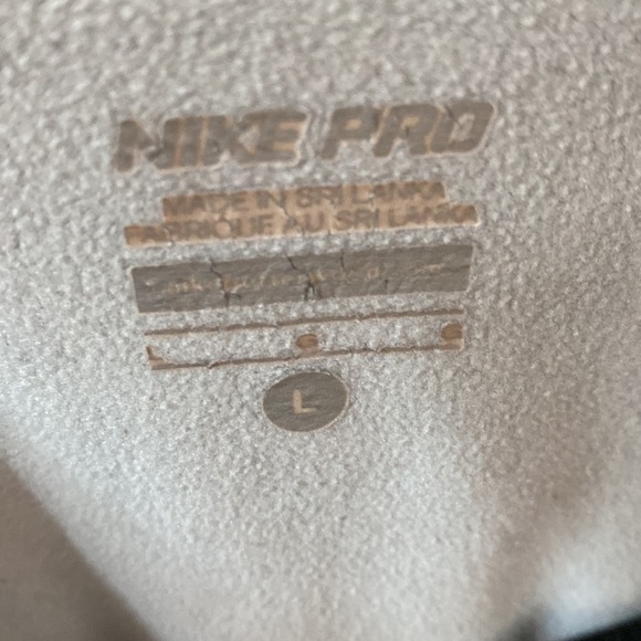 Nike Pro Women’s 1/2 Zip Pullover Dri Fit Sweatshirt Track Jacket Athleisure - Picture 6 of 9